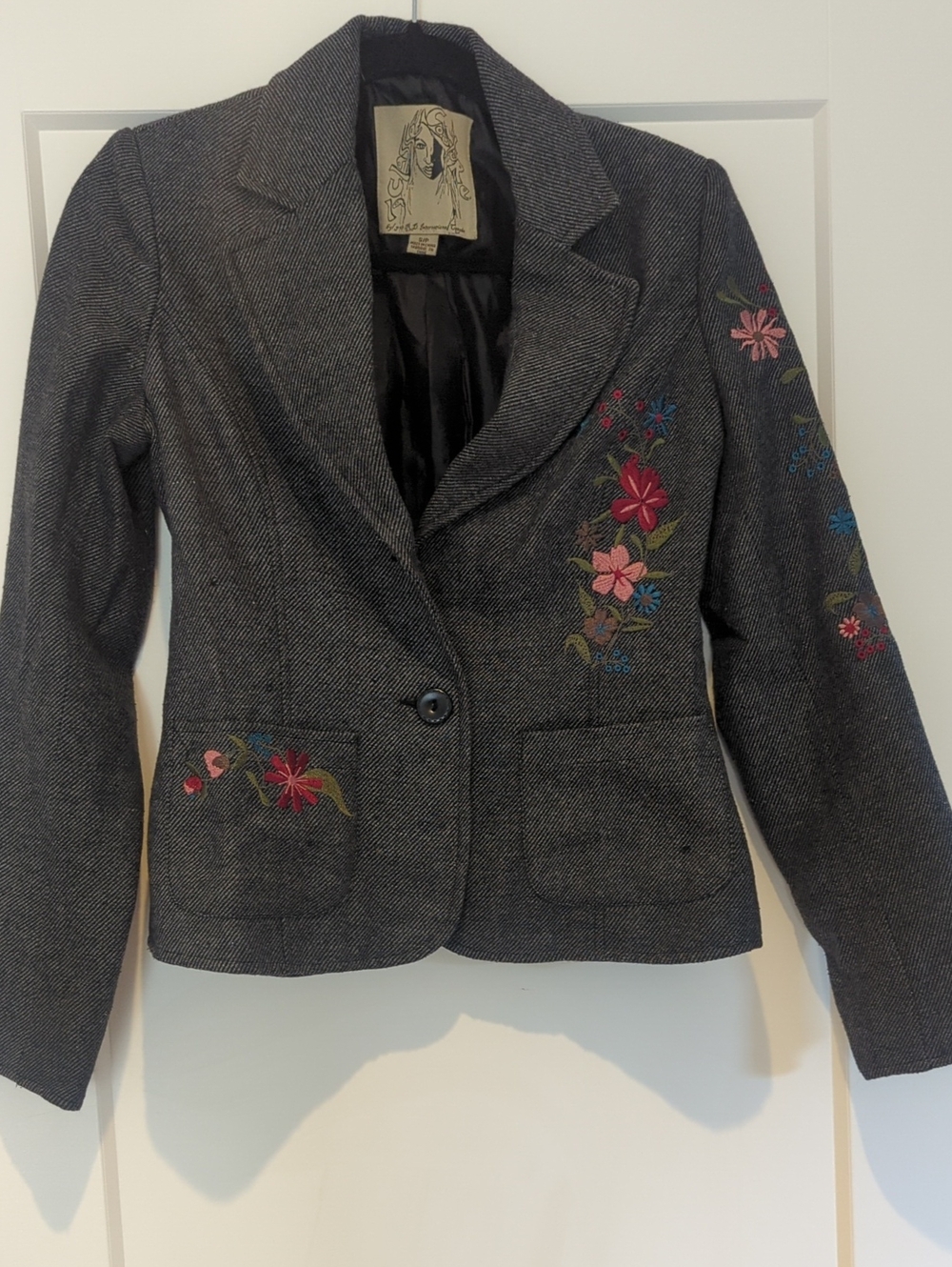 Funky Women's Embroidered Dark Gray Blazer Jacket - Floral Detail